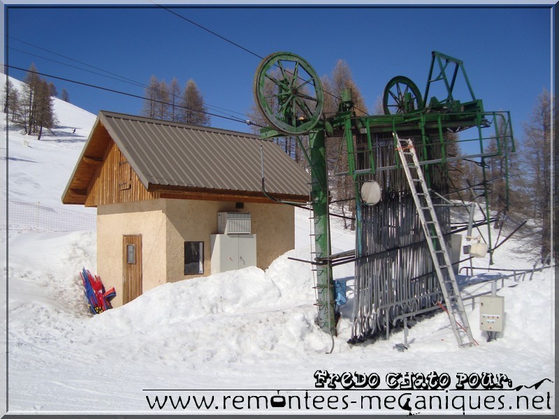 G1 et chalet.JPG