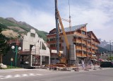 Construction en bordure de rue rsidence l'Eperon